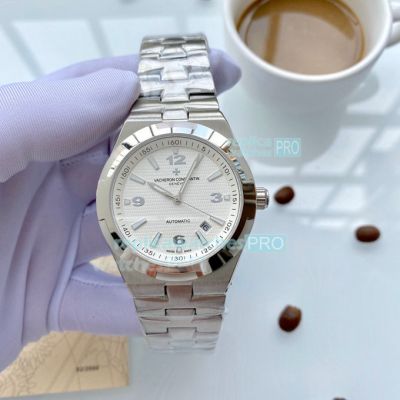 Vacheron Constantin Overseas Replica White Dial Stainless Steel Watch 42MM
